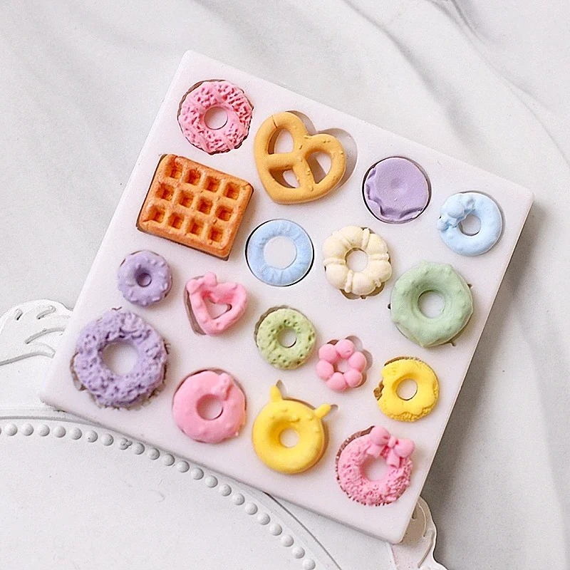 Cute Bunny Bear Carrot House S - Bunny Cake Mold reseña y precio
